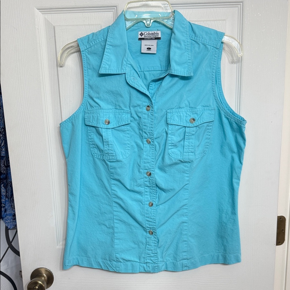 Columbia Women's Turquoise Sleeveless Button Down Shirt 100% cotton